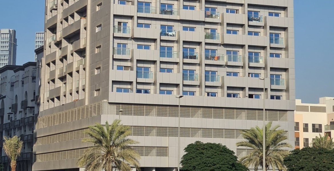 UNIESTATE PRIME TOWER 9