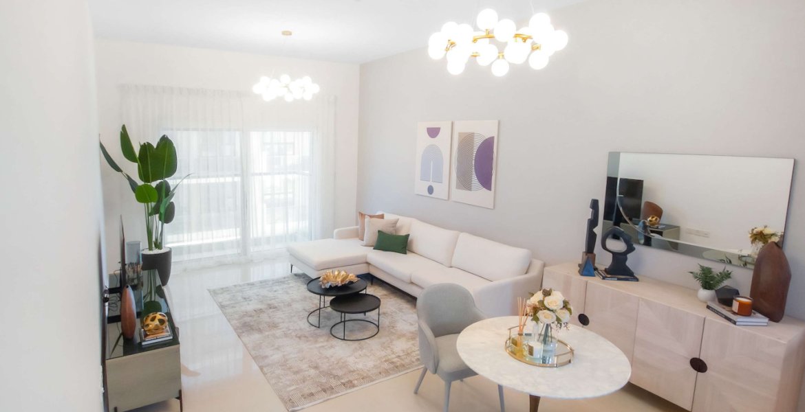 UNIESTATE PRIME TOWER 12