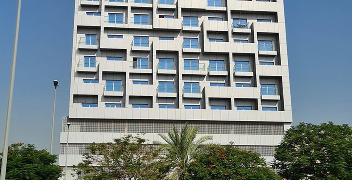 UNIESTATE PRIME TOWER 6